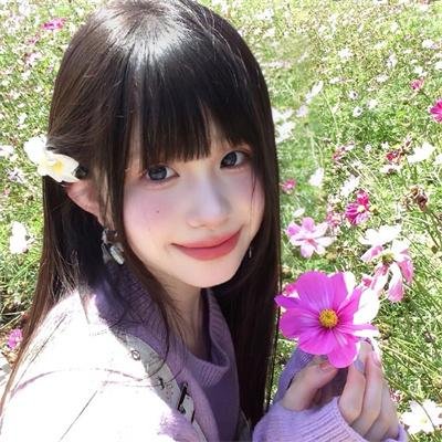 带子狼 在那双小手中